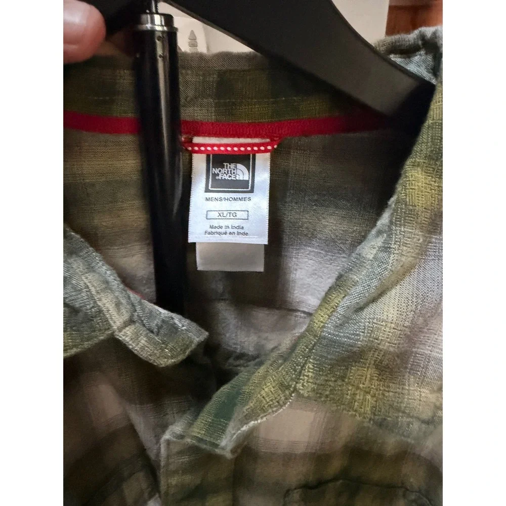 The North Face Mens XL Flannel Shirt Green Plaid Long Sleeve Button Down Western